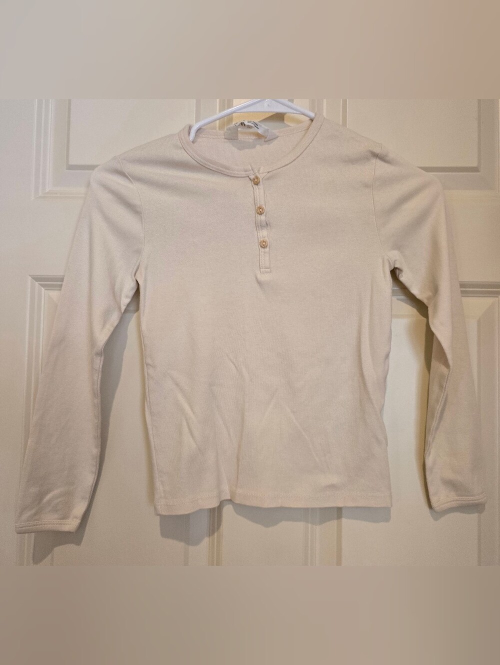 2 H&M Tops - Picture 3 of 6